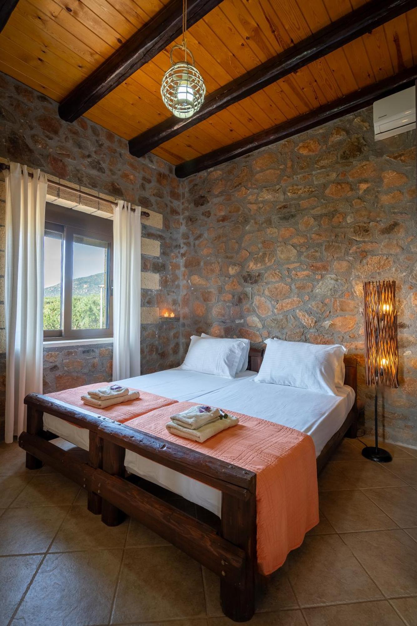 Blue Pearl Villa AmigdhalokeFálion Екстериор снимка